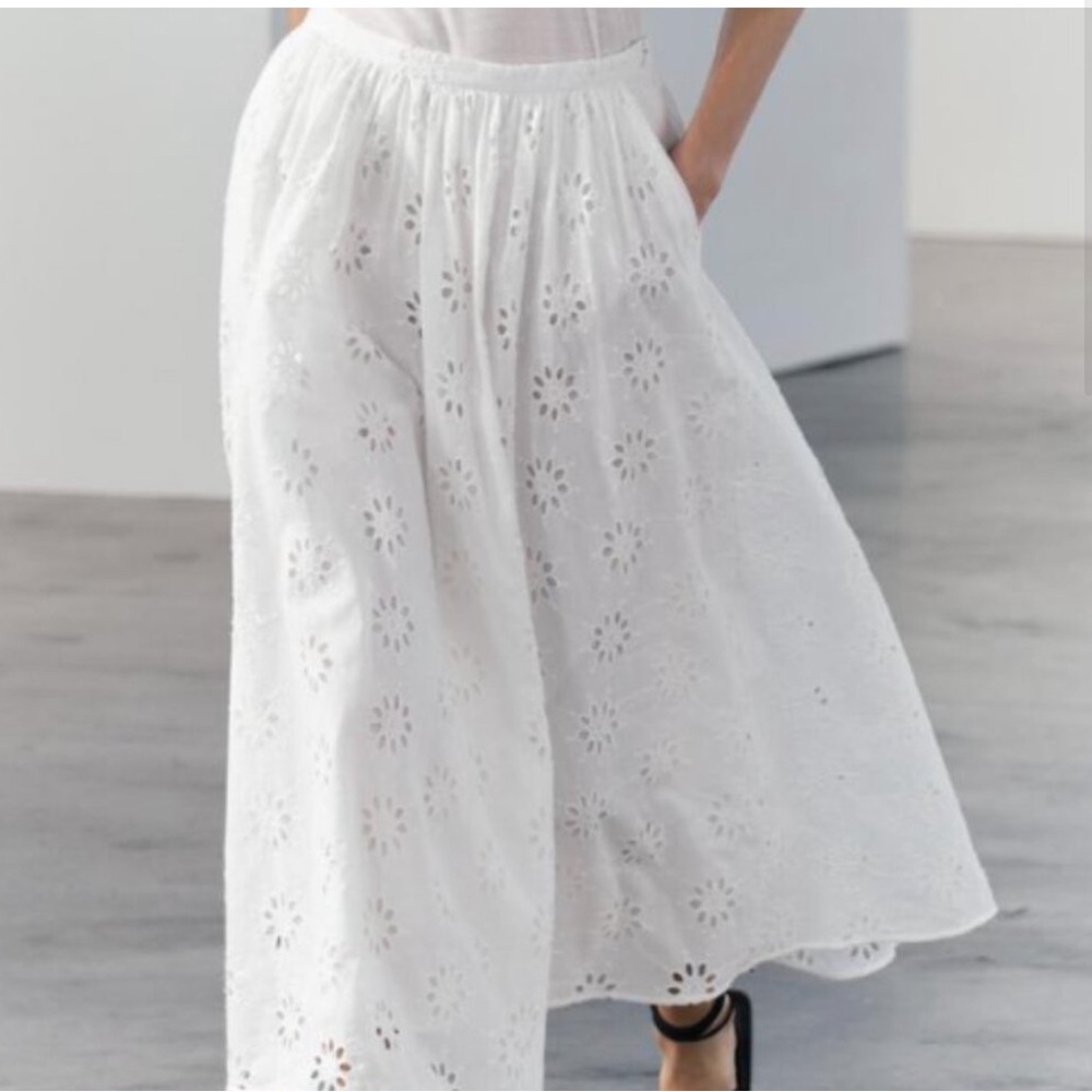 ZARA MIDI SKIRT 💘 - Picture 2 of 8